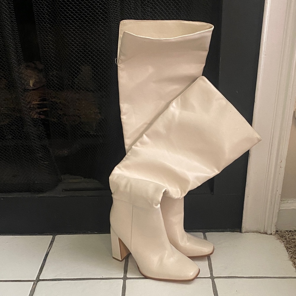 Elegant Cream Women's Boots